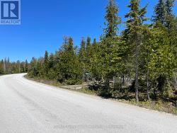 1035 DORCAS BAY ROAD Northern Bruce Peninsula, ON N0H 2R0