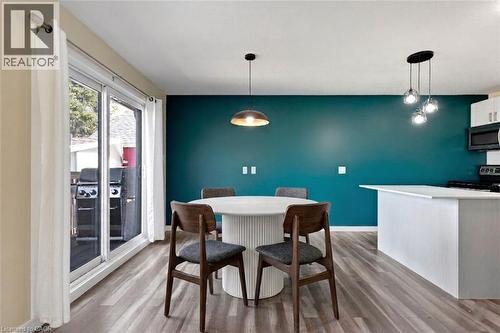 11 Eagle Hill, Cambridge, ON - Indoor Photo Showing Dining Room