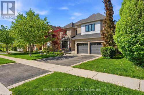 2471 CASTLEBROOK ROAD  Oakville, ON L6M 5B4