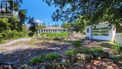 Beautifully maintained property - 