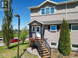102 1022 Hampton CIRCLE  Saskatoon, SK S7R 0K3
