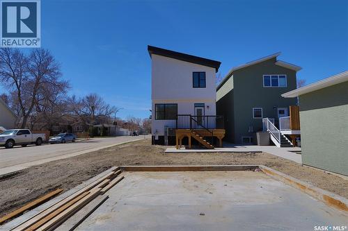 2475 Mcara Street, Regina, SK - Outdoor