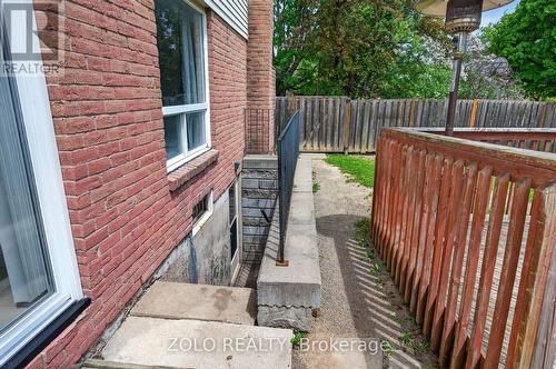 6166 Kindree Circle, Mississauga, ON - Outdoor With Exterior