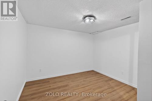 6166 Kindree Circle, Mississauga, ON - Indoor Photo Showing Other Room