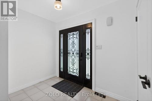 6166 Kindree Circle, Mississauga, ON - Indoor Photo Showing Other Room