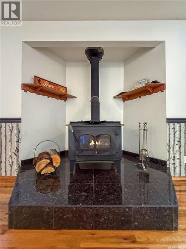 12 5Th Avenue, Candle Lake, SK - Indoor