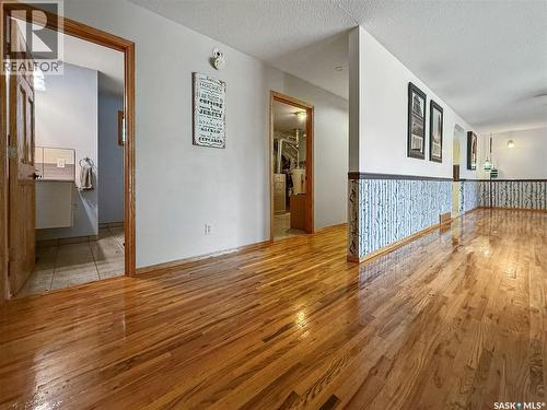 12 5Th Avenue, Candle Lake, SK - Indoor Photo Showing Other Room
