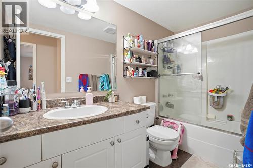 203C 425 Keevil Crescent, Saskatoon, SK - Indoor Photo Showing Bathroom