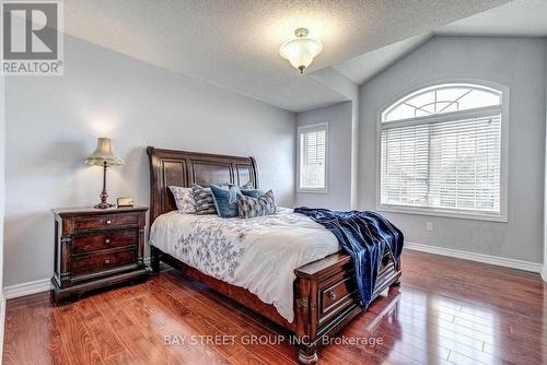 Upper - 134 Ascalon Drive, Vaughan, ON - Indoor Photo Showing Bedroom