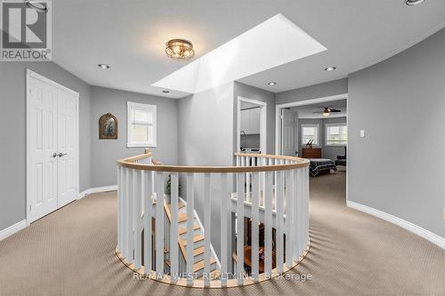 2nd Floor Hallway - 5519 Windy Hill Court, Mississauga, ON - Indoor Photo Showing Other Room