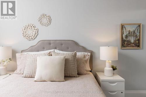 809 - 46 Western Battery Road, Toronto, ON - Indoor Photo Showing Bedroom