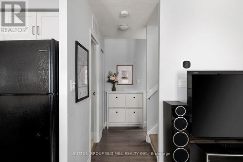 809 - 46 Western Battery Road, Toronto, ON - Indoor Photo Showing Other Room