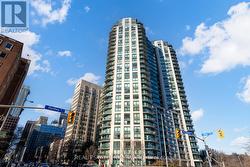 611 - 300 BLOOR STREET E Toronto, ON M4W 3Y2