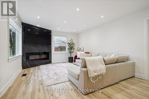 10 HAROLD STREET  Brampton, ON L6Y 1C7