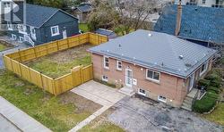 BSMT - 67 SEVEN OAKS DRIVE Hamilton, ON L9A 4E3