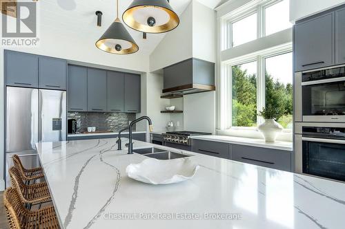758510 2Nd Line E, Mulmur, ON - Indoor Photo Showing Kitchen With Double Sink With Upgraded Kitchen