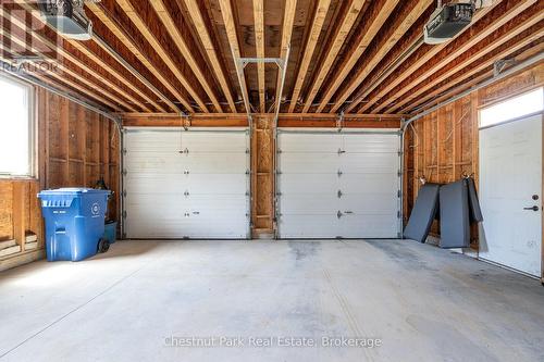 758510 2Nd Line E, Mulmur, ON - Indoor Photo Showing Garage