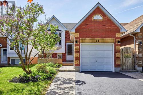 31 CHAMPINE SQUARE  Clarington, ON L1C 4W1