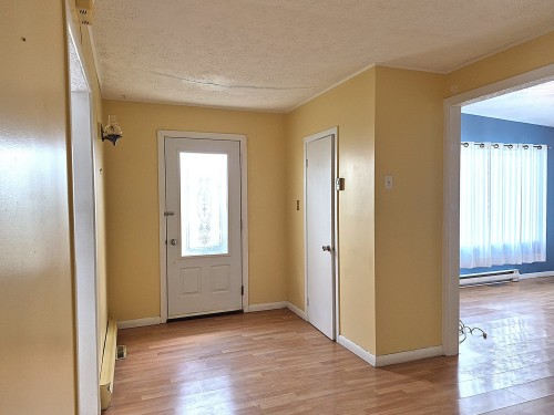 Mud Room - 2405 8E Rue, Saint-Prosper, QC - Indoor Photo Showing Other Room