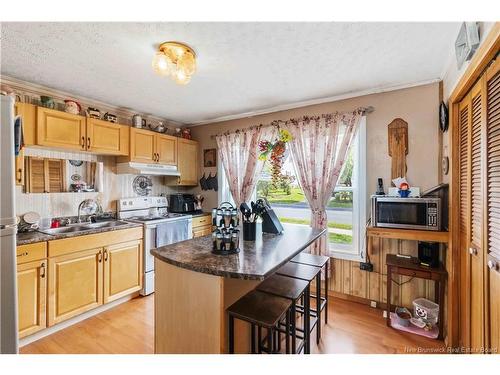 642 Maclaren Ave, Fredericton, NB 