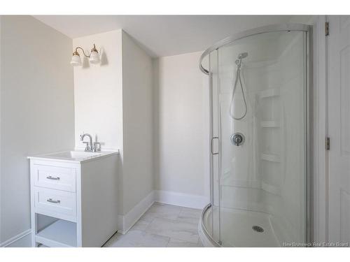 332 Saunders St, Fredericton, NB 