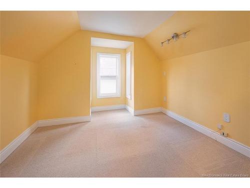 332 Saunders St, Fredericton, NB 