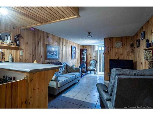 10 Daulphin Dr, Fredericton, NB 