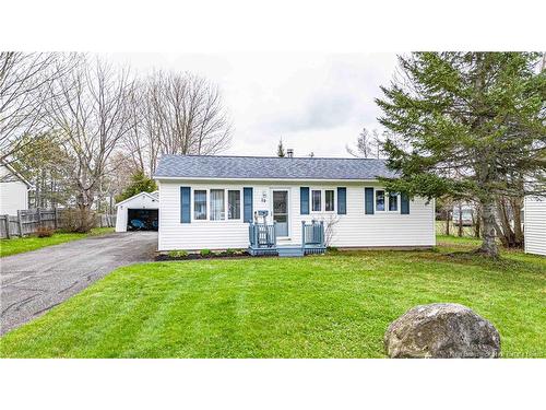 10 Daulphin Dr, Fredericton, NB 