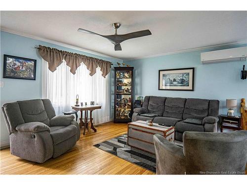 10 Daulphin Dr, Fredericton, NB 
