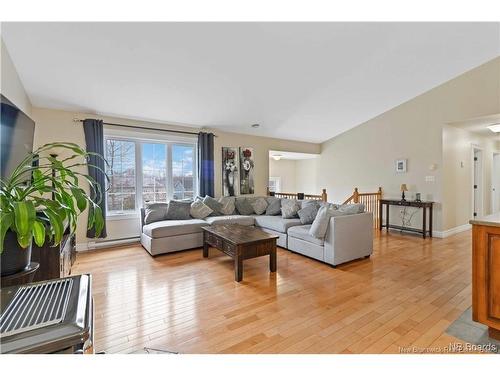28 Brandon Crt, Fredericton, NB 