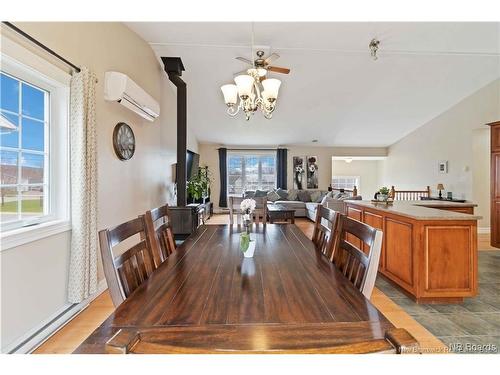 28 Brandon Crt, Fredericton, NB 