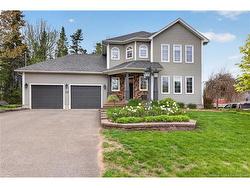 162 Cyr ST Dieppe, NB E1A 7Z1