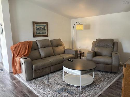 1379 Salmon River Road, L'Ardoise, NS 