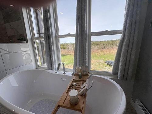 1379 Salmon River Road, L'Ardoise, NS 