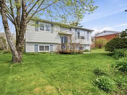 51 Parkdale Avenue Timberlea, NS B3T 1C2