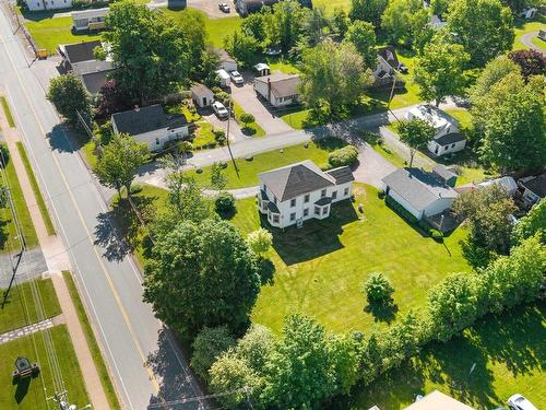 6 Hamilton Avenue, Brookfield, NS 