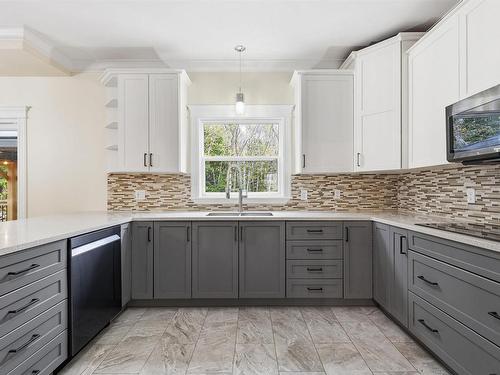 90 Lincolnshire Drive, Fall River, NS 