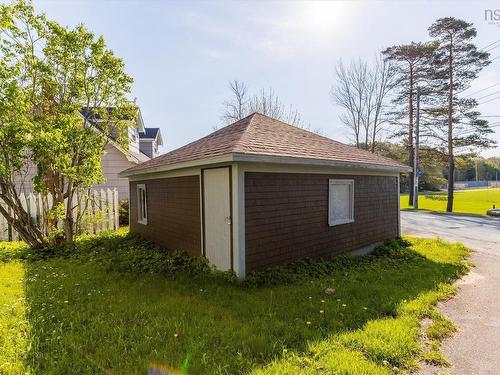 99 Dufferin Street, Bridgewater, NS 