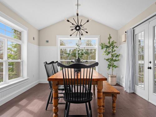 298 St Andrews Drive, Fall River, NS 