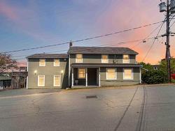 35 McFatridge Road  Halifax, NS B3N 2R2