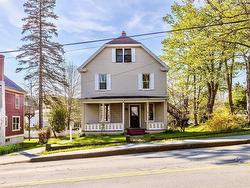 99 Dufferin Street Bridgewater, NS B4V 2G4