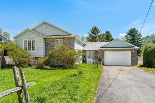 Façade - 664 Av. Stéphane, Magog, QC - Outdoor
