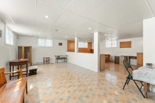 Sous-sol - 664 Av. Stéphane, Magog, QC - Indoor Photo Showing Other Room