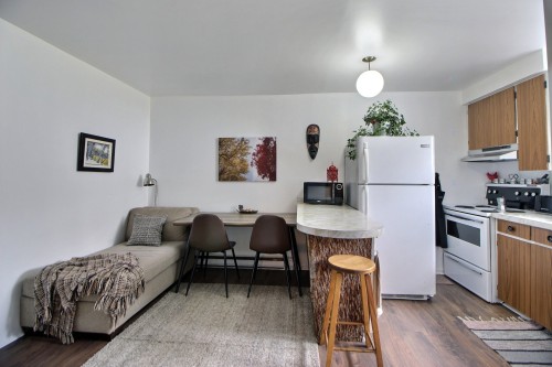 Logement - 582 Rue Dalquier, Amos, QC 