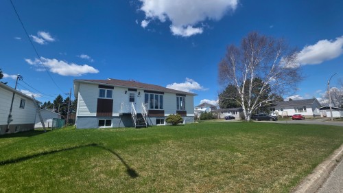 Façade - 582 Rue Dalquier, Amos, QC 
