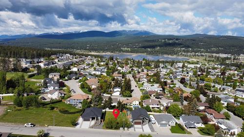1605 8Th Avenue, Cranbrook, BC - Outdoor With View