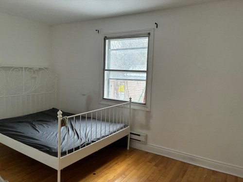 Bedroom - 3900  - 3902 Av. De Repentigny, Montréal (Mercier/Hochelaga-Maisonneuve), QC - Indoor Photo Showing Bedroom