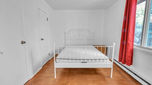 Bedroom - 3900  - 3902 Av. De Repentigny, Montréal (Mercier/Hochelaga-Maisonneuve), QC - Indoor Photo Showing Bedroom