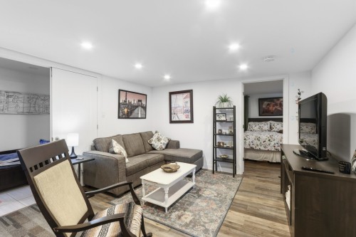 Living Room - 43 Rue Jeanne-D'Arc, Châteauguay, QC - Indoor