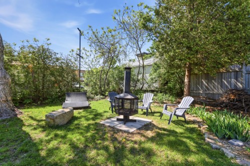 Courtyard - 43 Rue Jeanne-D'Arc, Châteauguay, QC - Outdoor With Backyard